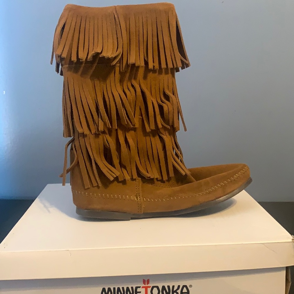 Women Minnetonka